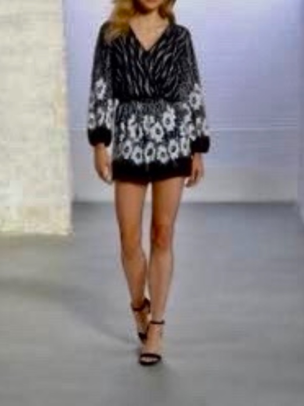 Fraiche by j black floral romper